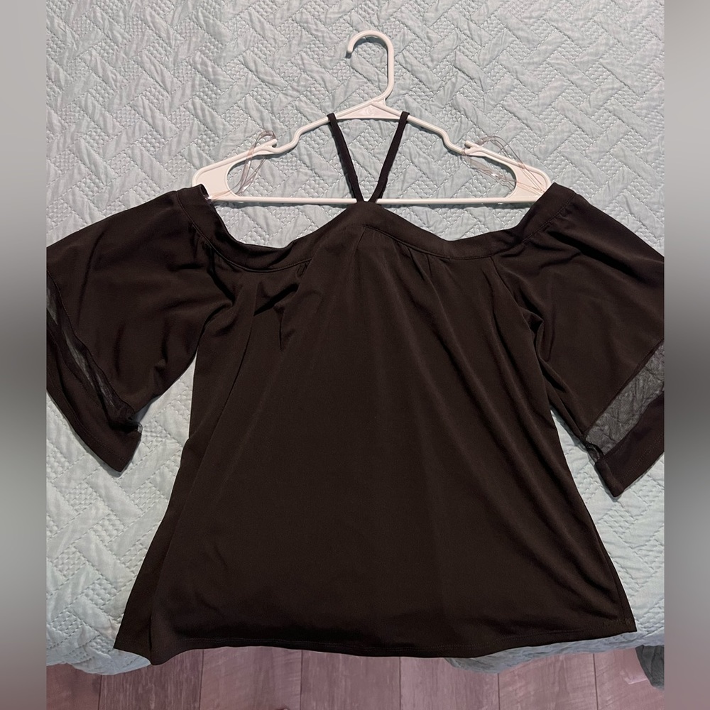 Flowy halter off the shoulder blouse